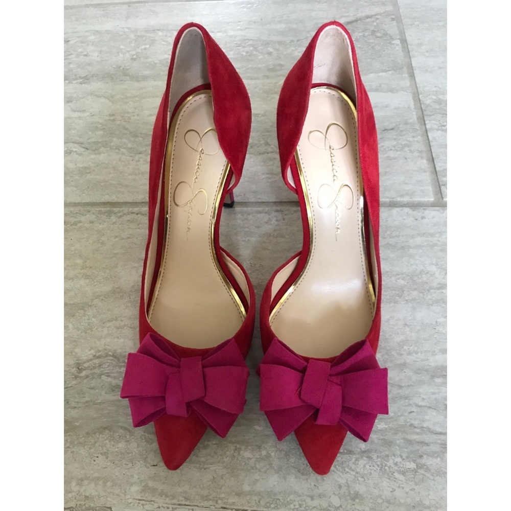 Jessica Simpson pump. Size 6.5 NWOB
